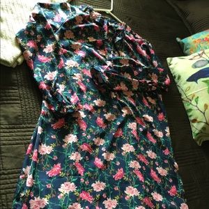 Old Navy Dresses - Floral, lightweight dress in a tall length. NWOT Old Navy Dresses - Floral, lightweight dress in a tall length. NWOT